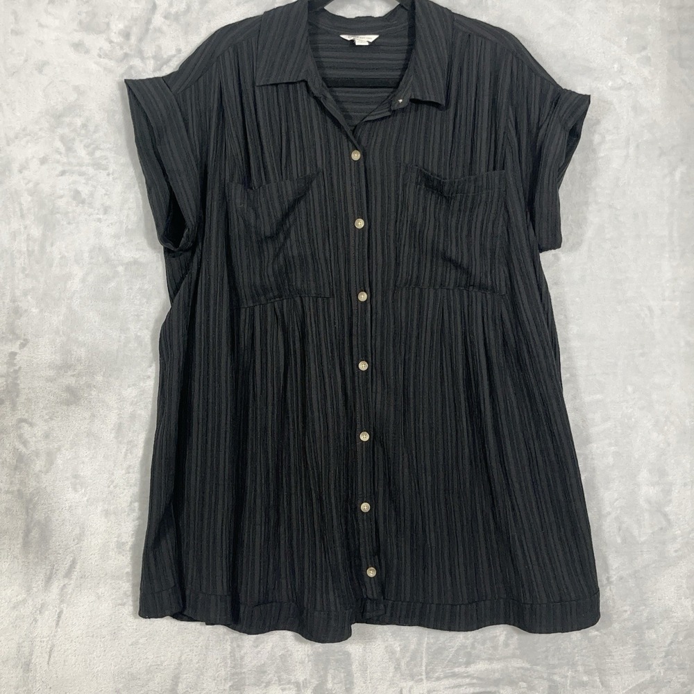 Cato Top‎ Womens 18/20W Black Short Sleeve Button Up Tunic Flowy Pockets Coastal